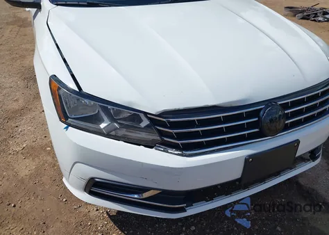 2016 Volkswagen Passat 1.8T Se из США, поврежденный, VIN 1VWBS7A32GC038291